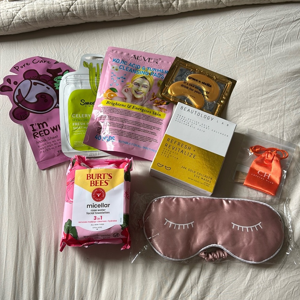 Skin Care & Beauty Bundle (read)